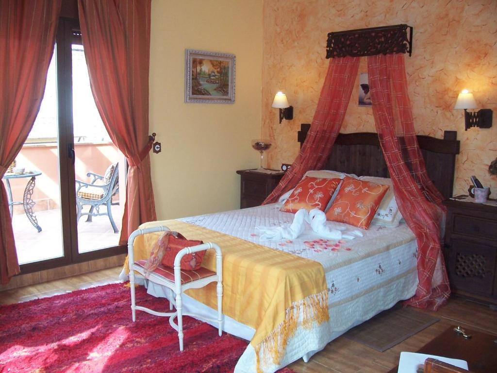 Laurel De La Reina Bed & Breakfast - Boutique La Zubia  Rum bild