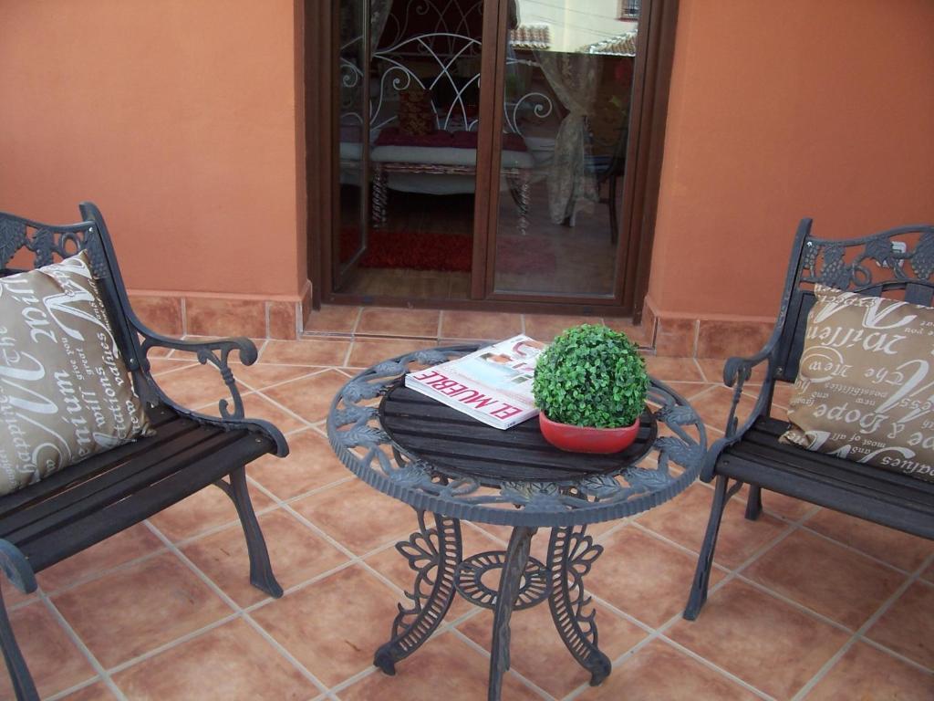 Laurel De La Reina Bed & Breakfast - Boutique La Zubia  Rum bild