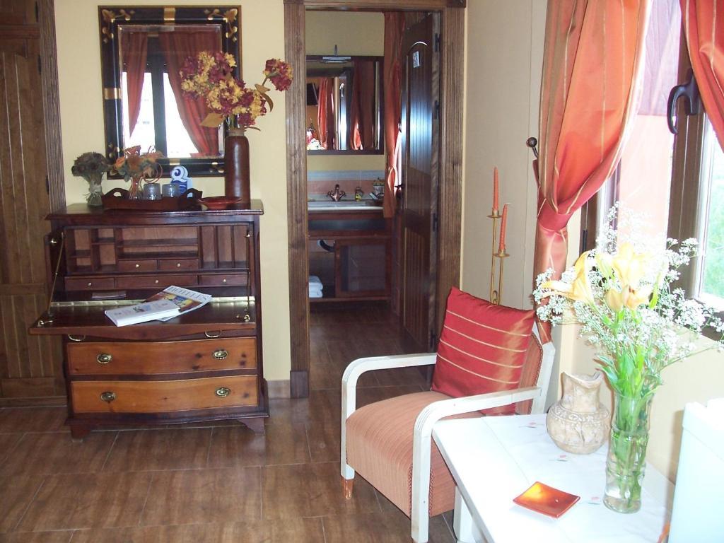 Laurel De La Reina Bed & Breakfast - Boutique La Zubia  Exteriör bild