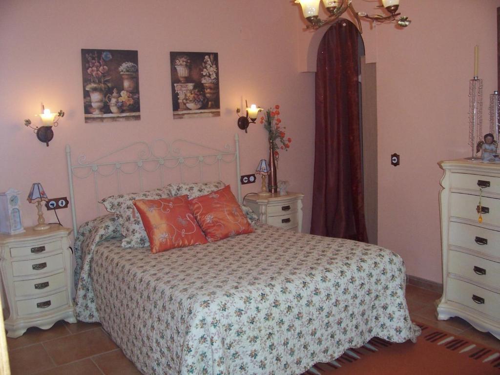 Laurel De La Reina Bed & Breakfast - Boutique La Zubia  Rum bild