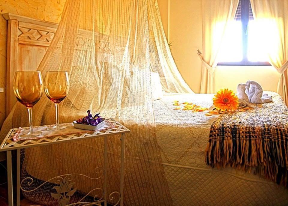 Laurel De La Reina Bed & Breakfast - Boutique La Zubia  Exteriör bild
